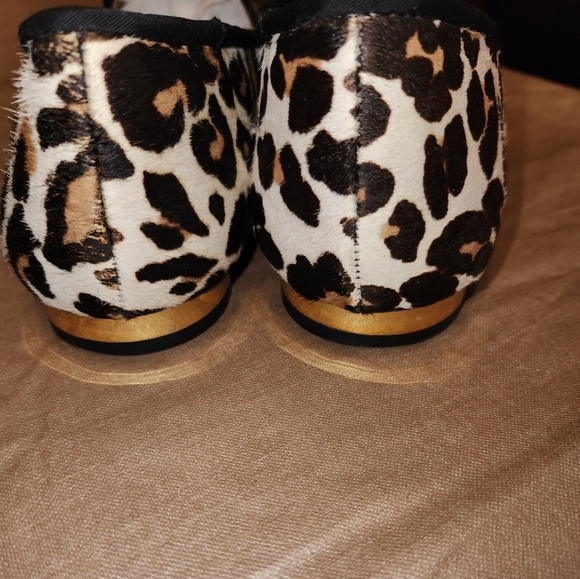 Banana Republic calf hair cheetah print flats. Real fur shoes. - Picture 3 of 5